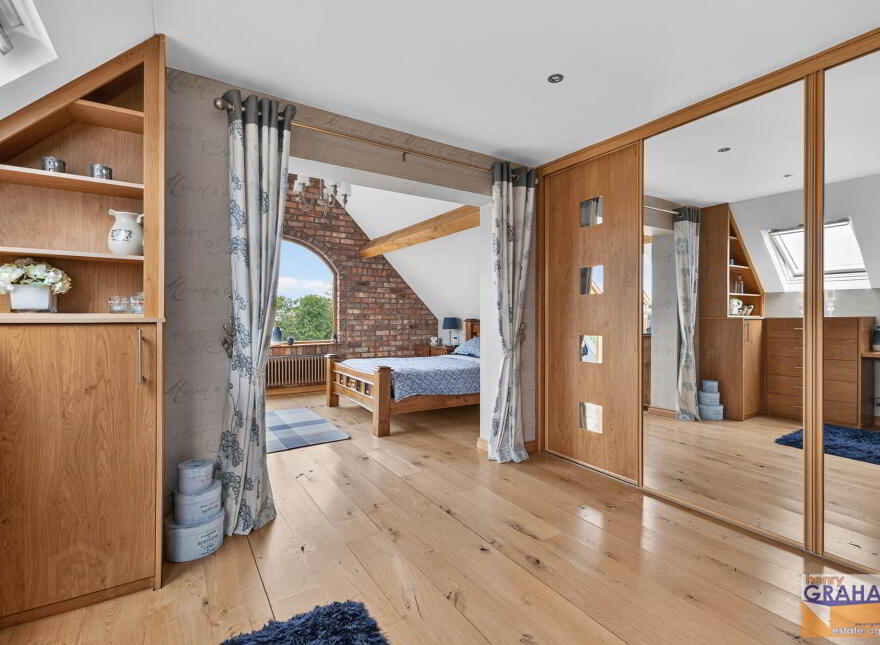 5a Hillsborough Road, Moira, BT67 0HG