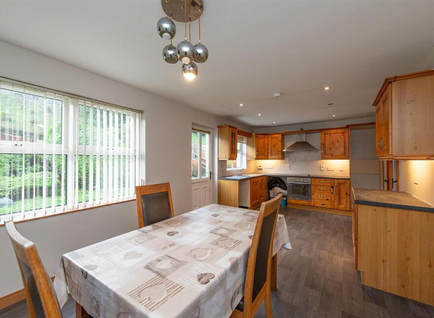 32 Vianstown Heights, Downpatrick, BT30 6TF