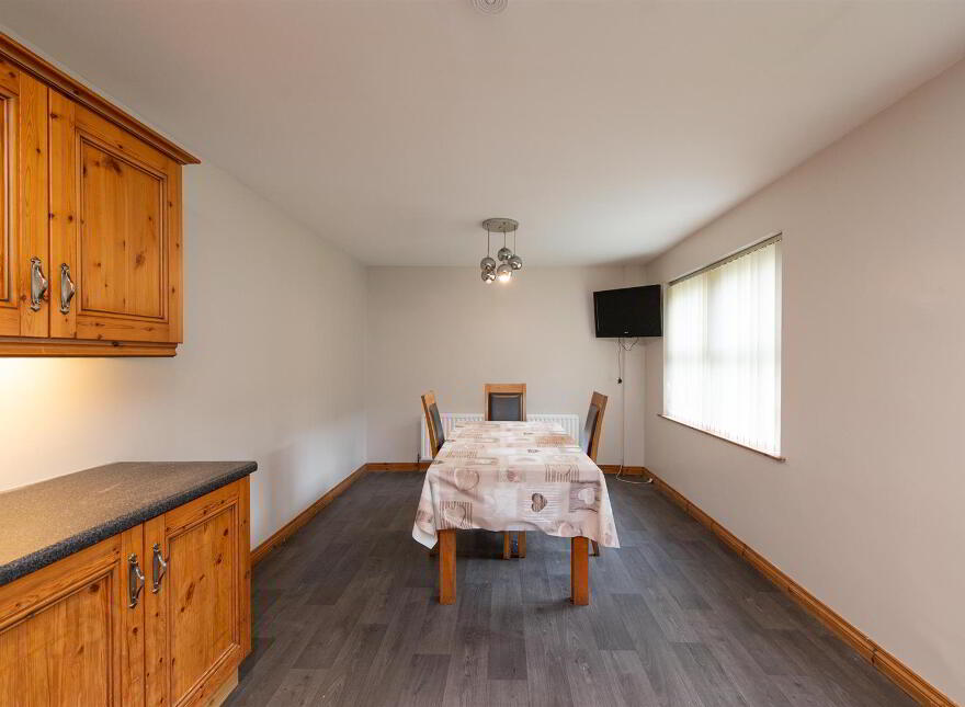 32 Vianstown Heights, Downpatrick, BT30 6TF