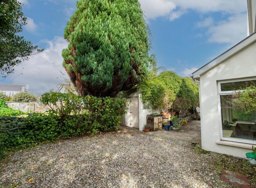 Cooleen, Saint Oran`s Road, Buncrana, F93C5F9
