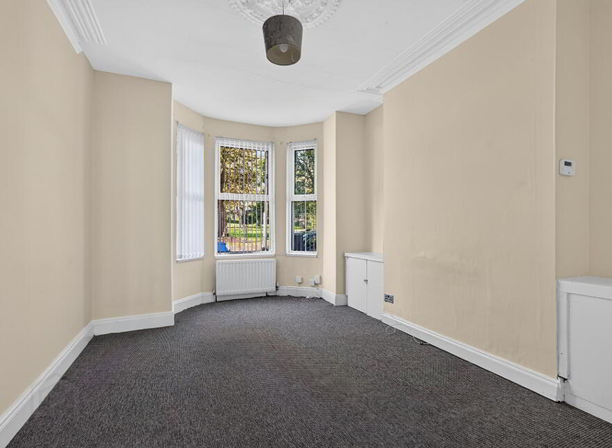 18 Woodvale Avenue, Belfast, BT13 3EW