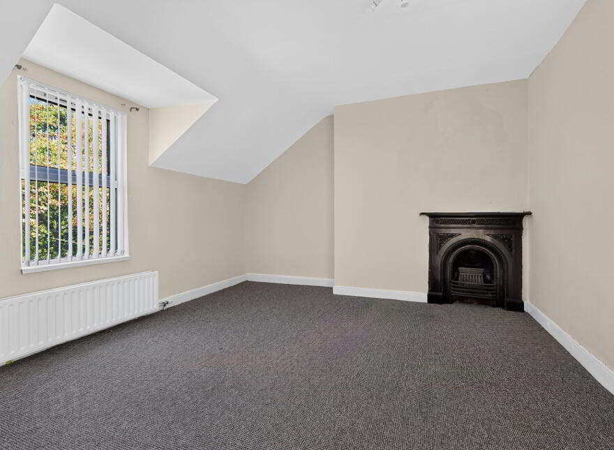 18 Woodvale Avenue, Belfast, BT13 3EW