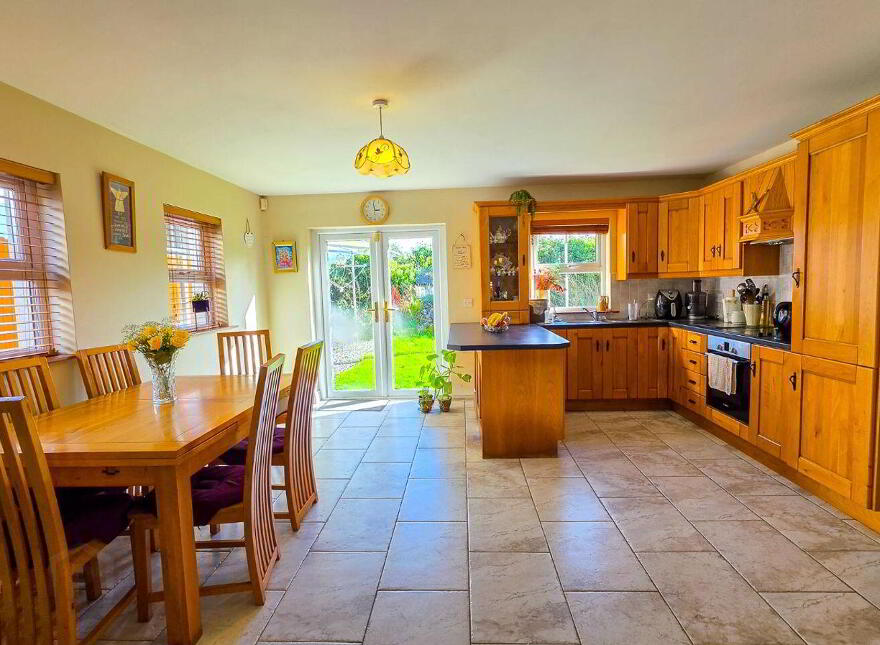 38 Greenhills Drive, Knockcroghery, F42WK12