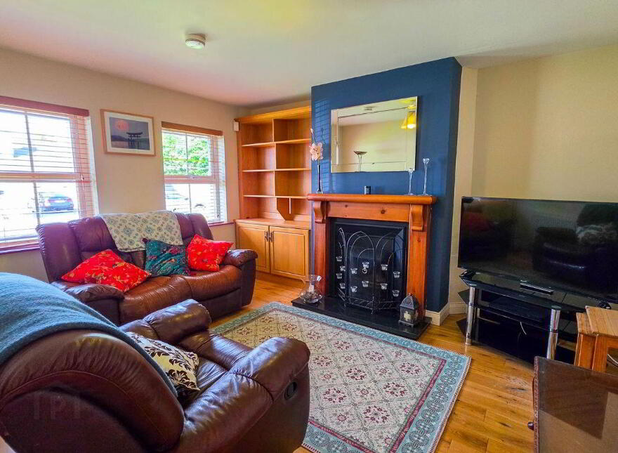 38 Greenhills Drive, Knockcroghery, F42WK12