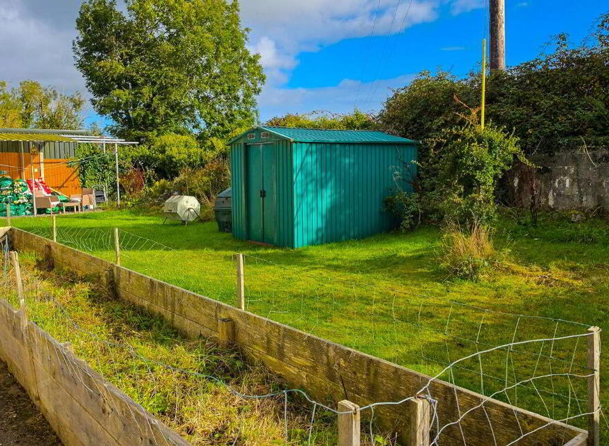 38 Greenhills Drive, Knockcroghery, F42WK12