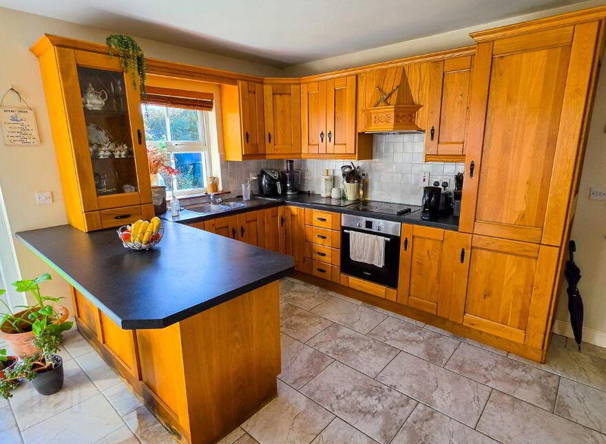 38 Greenhills Drive, Knockcroghery, F42WK12
