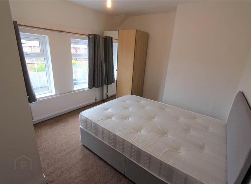 27 Whitehall Parade, Belfast, BT7 3GX