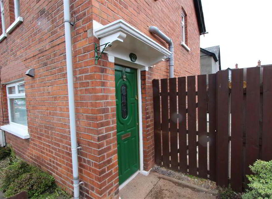27 Whitehall Parade, Belfast, BT7 3GX