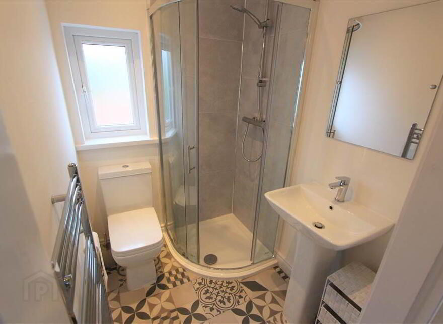 27 Whitehall Parade, Belfast, BT7 3GX