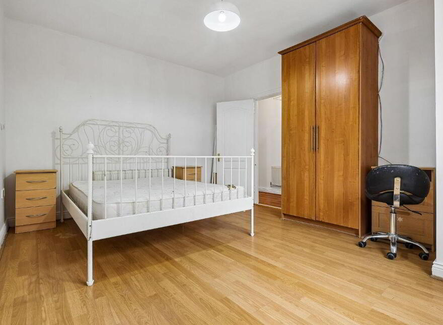 7 Charlestown Way, Dublin 11, D11A660