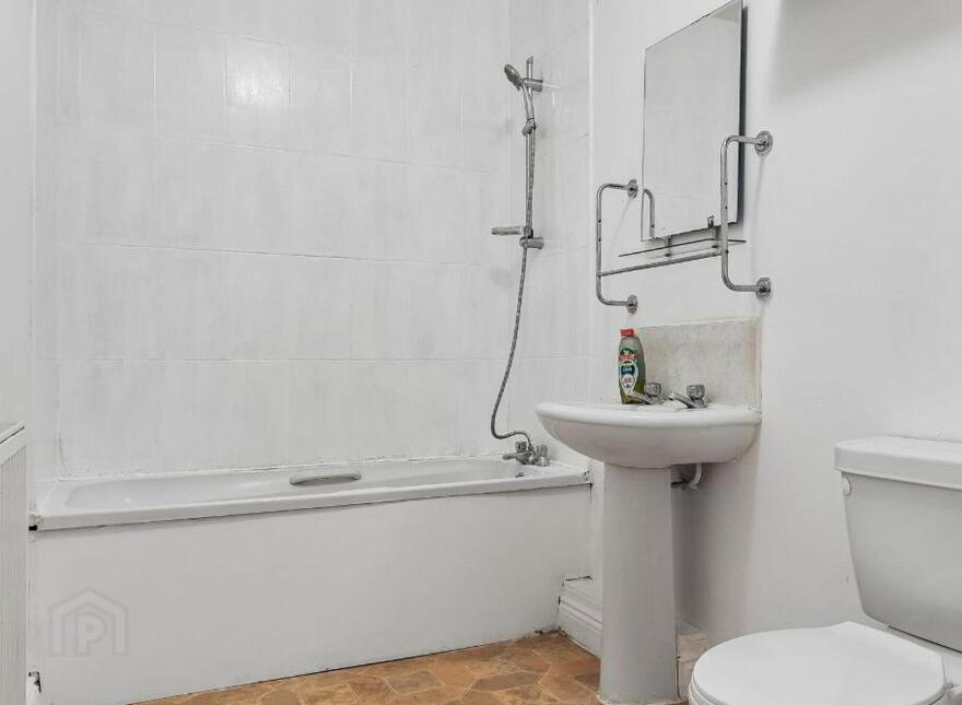7 Charlestown Way, Dublin 11, D11A660