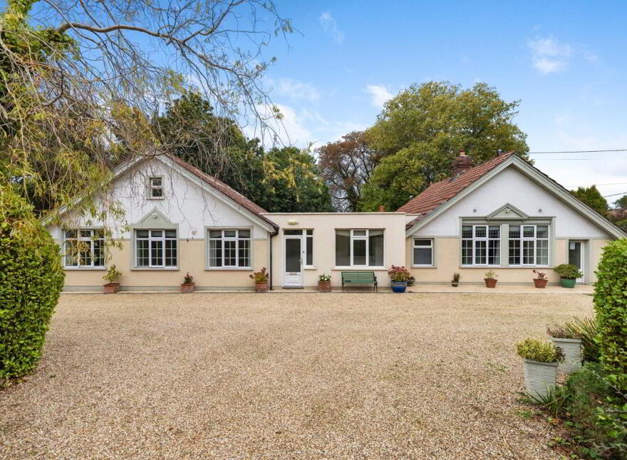 Apartment 1 Eversham Lodge, Newtownpark Avenue, Foxrock, A94H6Y5
