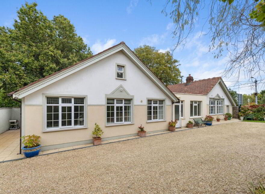 Apartment 1 Eversham Lodge, Newtownpark Avenue, Foxrock, A94H6Y5