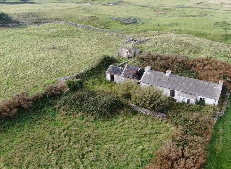 DERELICT COTTAGE ON C. 5.7 ACRES , Dundoan Lower, Downings