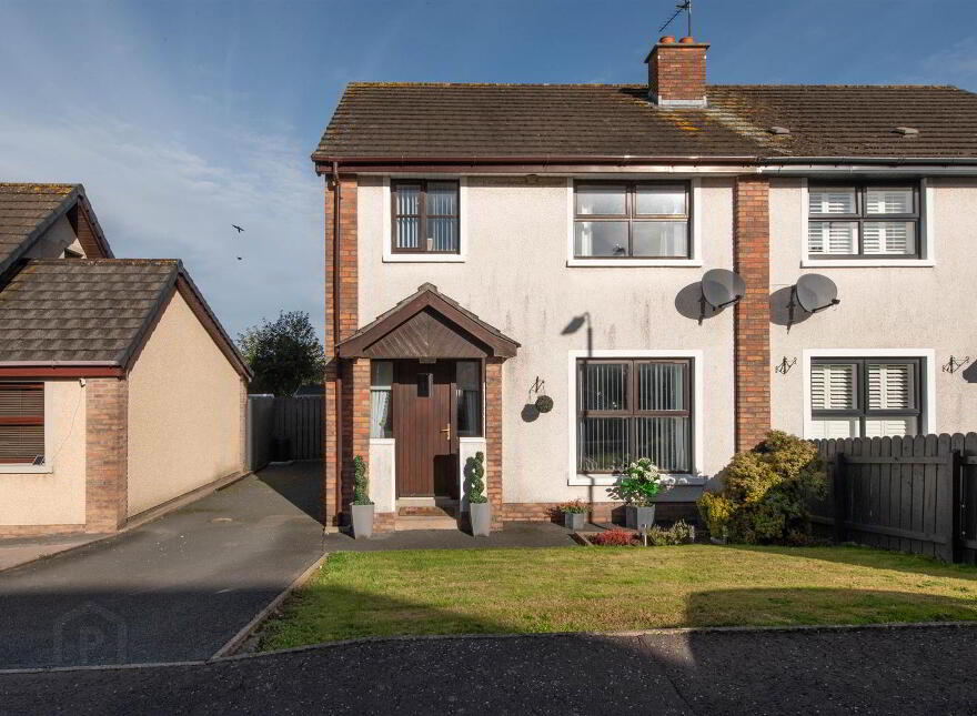 6 Rademon Avenue, Crossgar, BT30 9NX