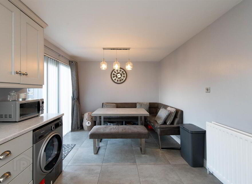 6 Rademon Avenue, Crossgar, BT30 9NX
