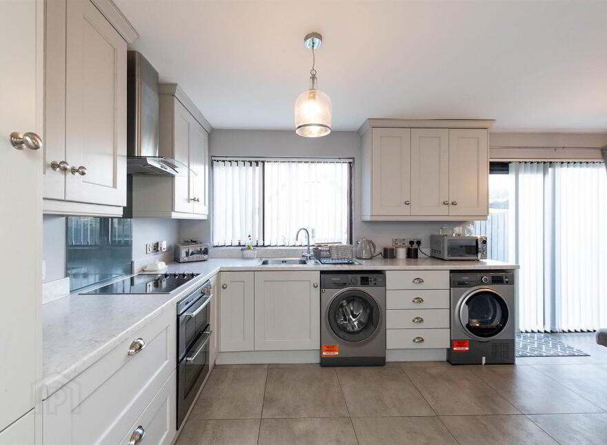 6 Rademon Avenue, Crossgar, BT30 9NX