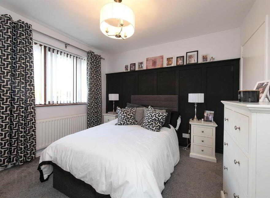 6 Rademon Avenue, Crossgar, BT30 9NX