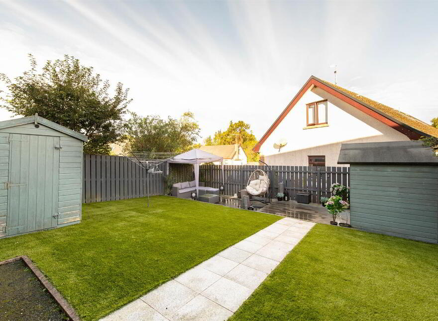 6 Rademon Avenue, Crossgar, BT30 9NX