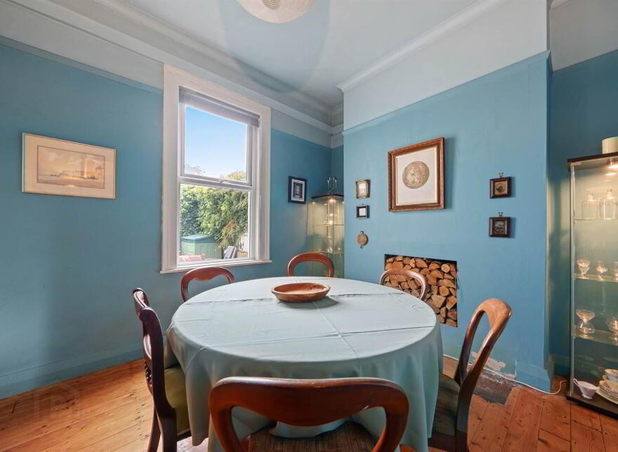 6 Cyprus Gardens, Ballyhackamore, Belfast, BT5 6FB