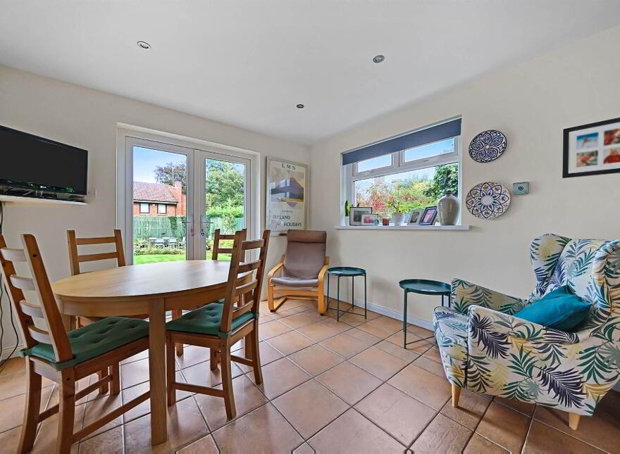 6 Cyprus Gardens, Ballyhackamore, Belfast, BT5 6FB