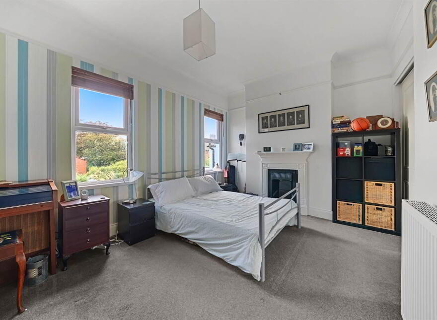 6 Cyprus Gardens, Ballyhackamore, Belfast, BT5 6FB