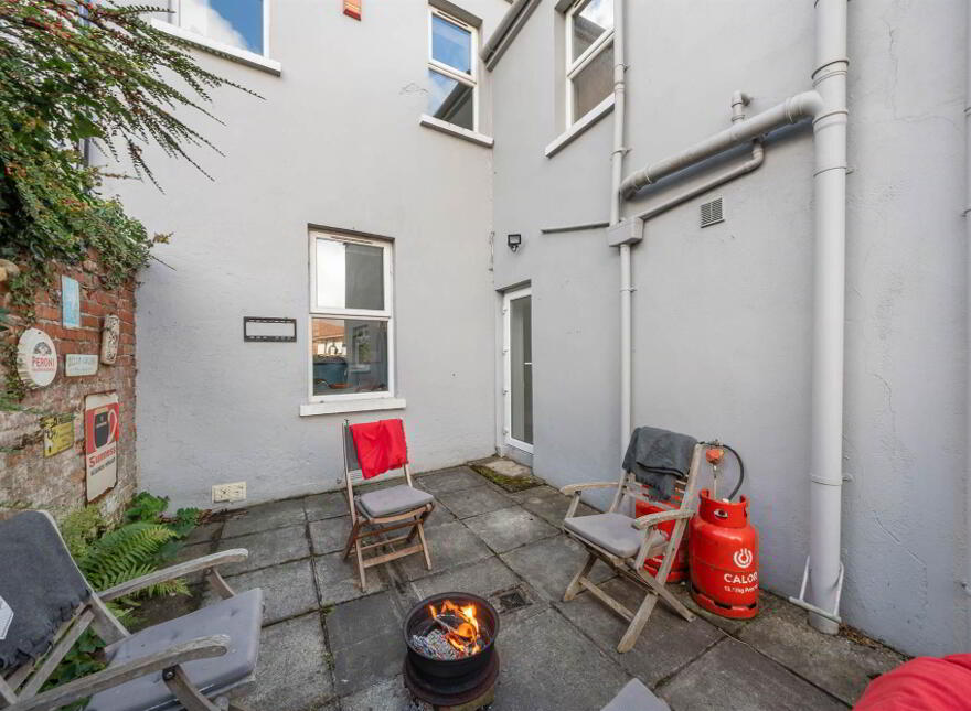 6 Cyprus Gardens, Ballyhackamore, Belfast, BT5 6FB