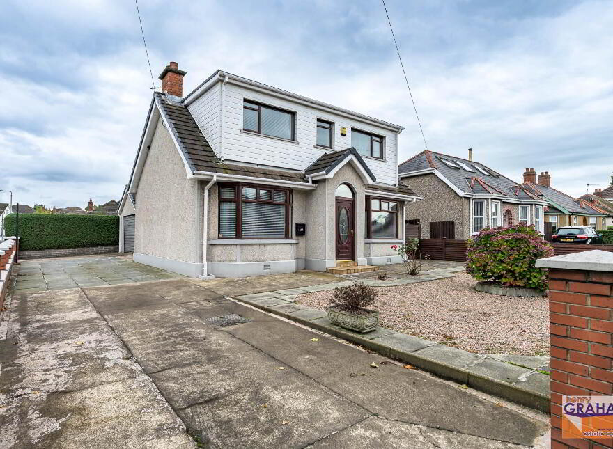 43 Saintfield Road, Lisburn, BT27 5BH photo