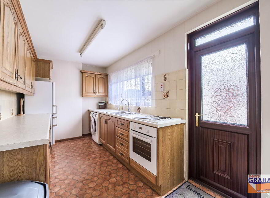 43 Saintfield Road, Lisburn, BT27 5BH