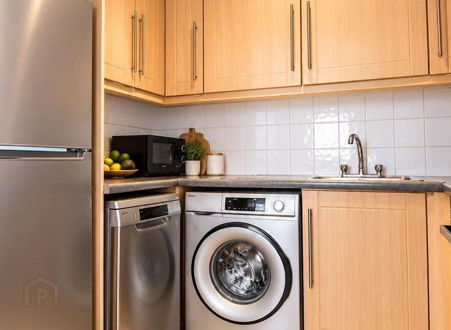 Apartment 84 Block 3 Parkgate Place, Parkgate Street, Dublin 8, D08C7F2