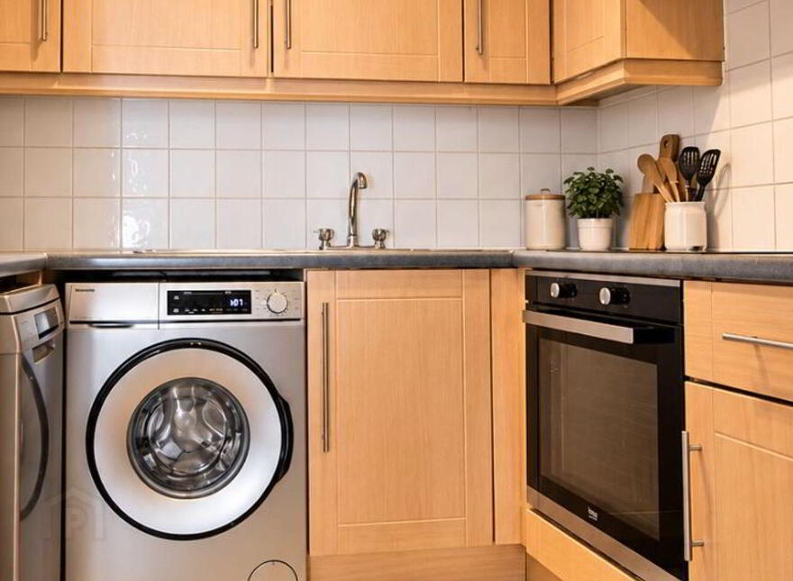 Apartment 84 Block 3 Parkgate Place, Parkgate Street, Dublin 8, D08C7F2