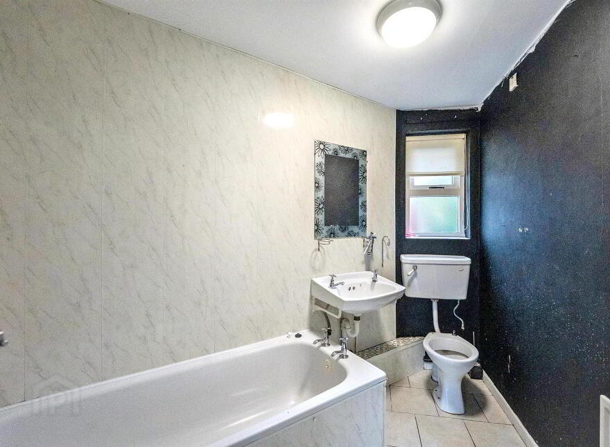 17a Windmill Gardens, Ballynahinch, BT24 8EP
