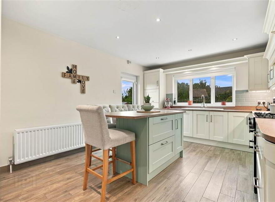 35A Old Antrim Road, Ballymena, BT42 2HH