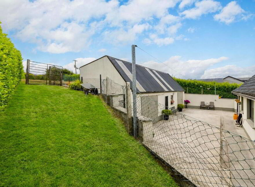 Kilpipe, Aughrim, Y14X990