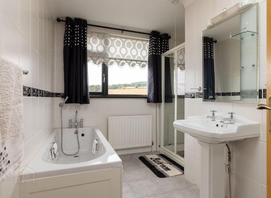 Kilpipe, Aughrim, Y14X990
