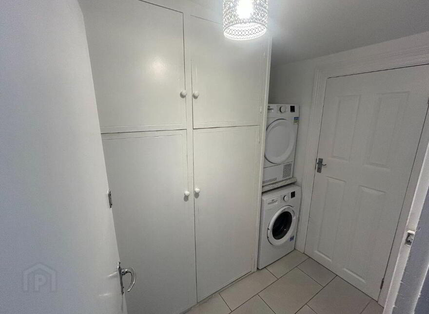 10 O'Sullivan's Place, Killarney, V93X05K