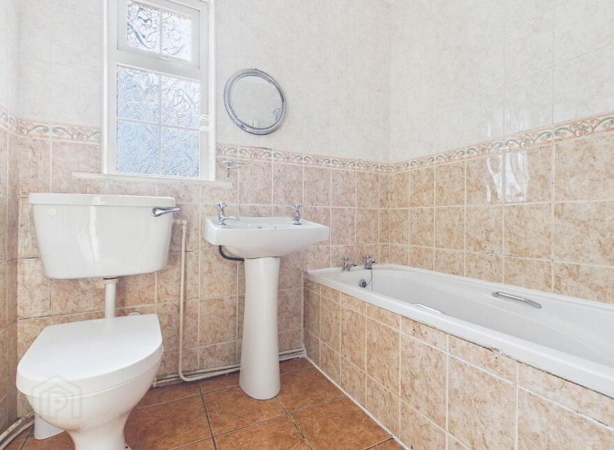 13 St. Laurence's Fields, Loughrea, H62YP20