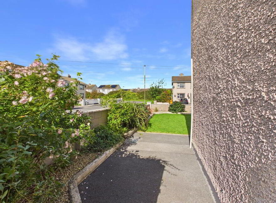 13 St. Laurence's Fields, Loughrea, H62YP20