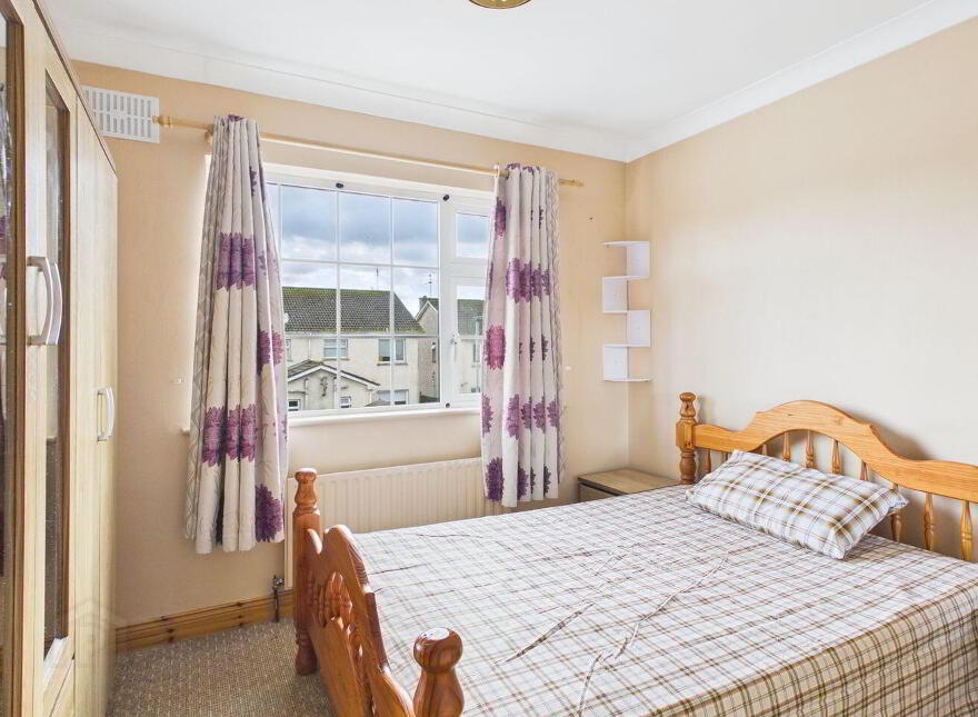 13 St. Laurence's Fields, Loughrea, H62YP20