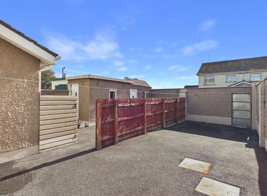 13 St. Laurence's Fields, Loughrea, H62YP20