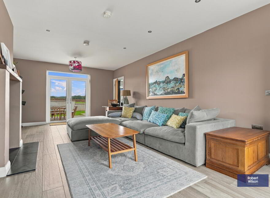 11A Farriers Green, Hillsborough, BT26 6GW