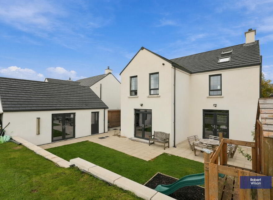 11A Farriers Green, Hillsborough, BT26 6GW