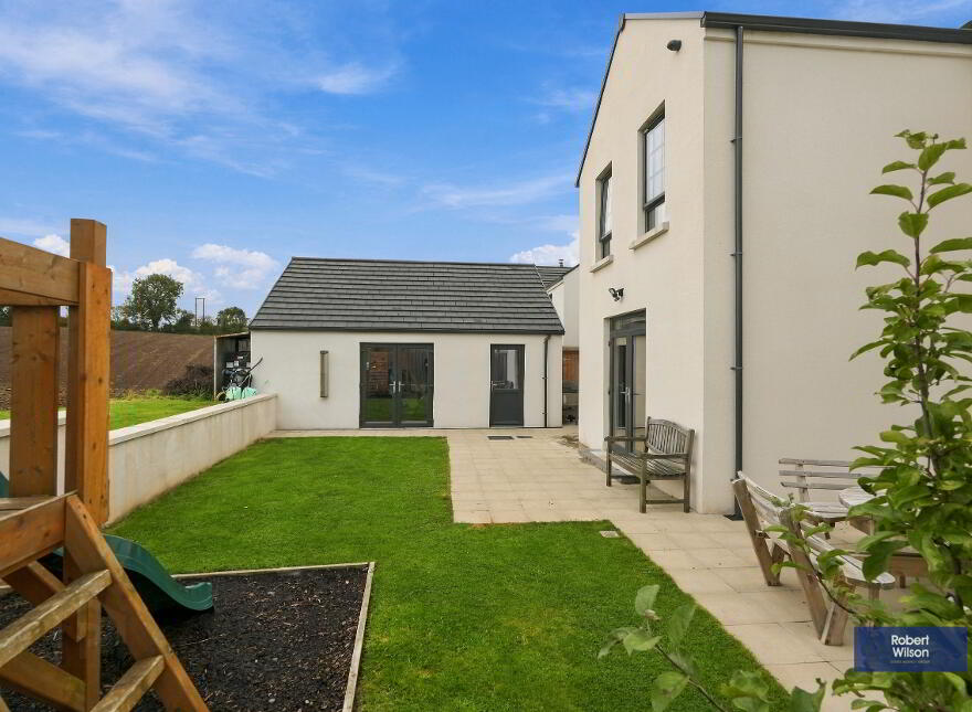 11A Farriers Green, Hillsborough, BT26 6GW
