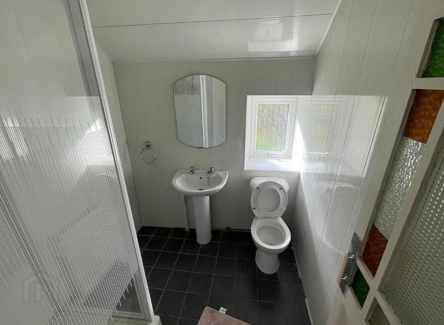 3 Castle Row, Main Street, Dungloe, F94ET65