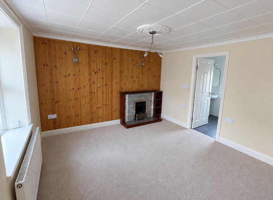 3 Castle Row, Main Street, Dungloe, F94ET65