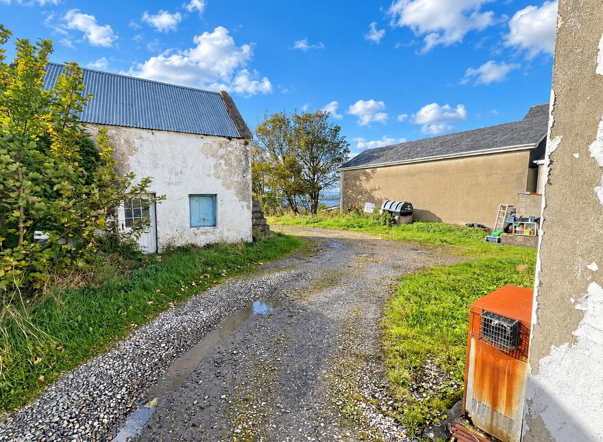 3 Castle Row, Main Street, Dungloe, F94ET65