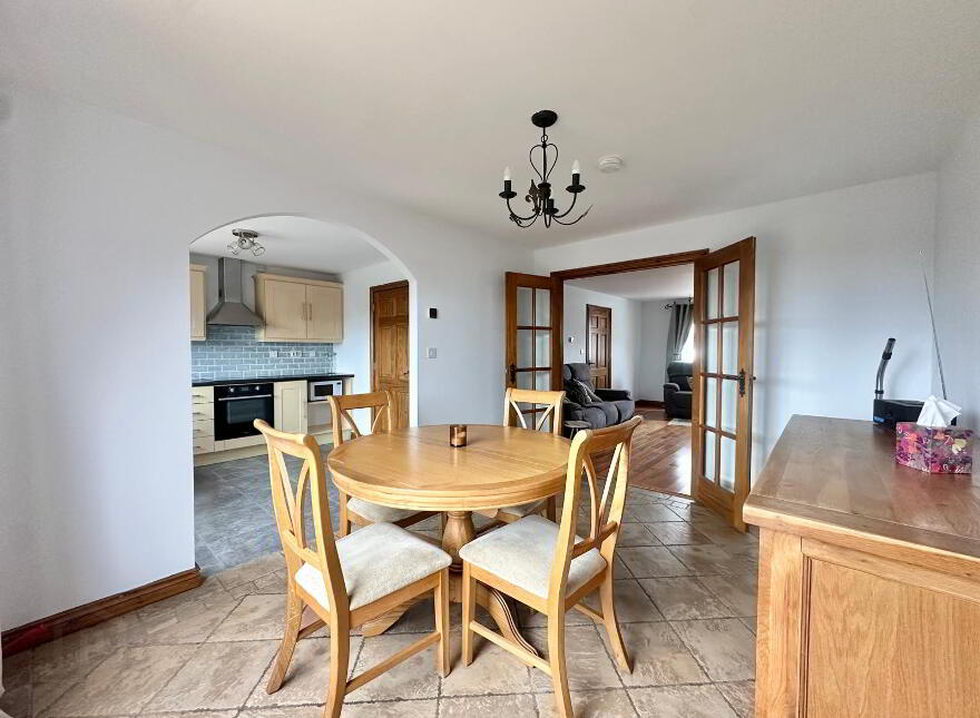48 Mansefield Heights, Portglenone, BT44 8JR