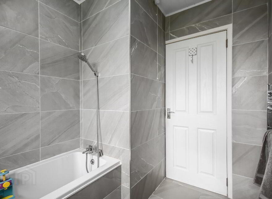 36 Londonderry Avenue, Comber, Newtownards, BT23 5ET