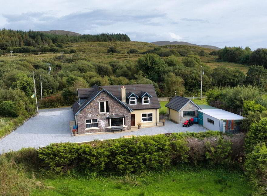Gearha, Sneem, V93RK16