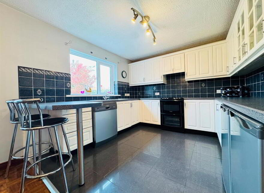 31 Kirkdale, Newtownabbey, BT36 5BX